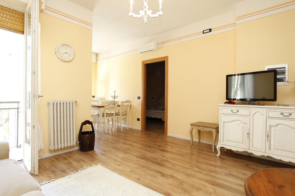 Appartamenti Piazza Umberto I Torri Del Benaco Phòng bức ảnh